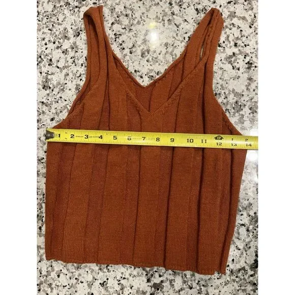 Women’s Ribbed Knit Crop Tank Top Brown V-Neck Sleeveless Size L - Picture 4 of 5
